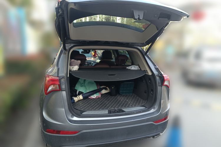 Used Buick Envision 2018 28T Four-Wheel Drive Luxury Model
