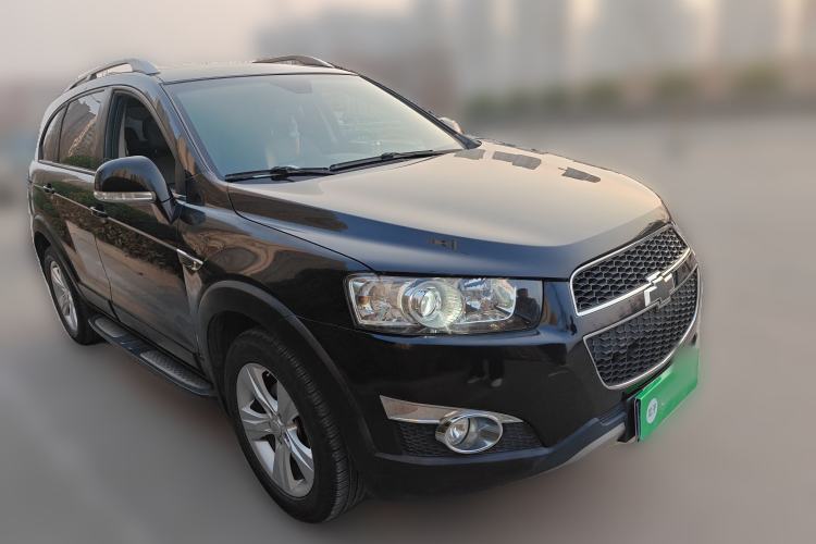 Used Chevrolet Captiva 2012 2.4L 4x4 Flagship Edition 7 Seats