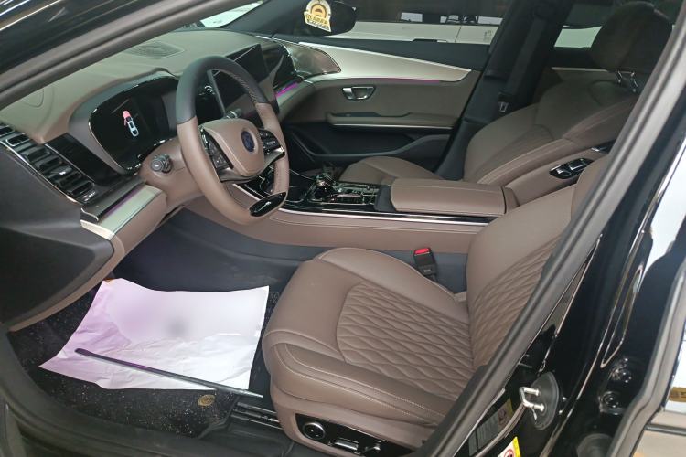 Used BYD Han 2025 DM-i 125KM Prestige Model
