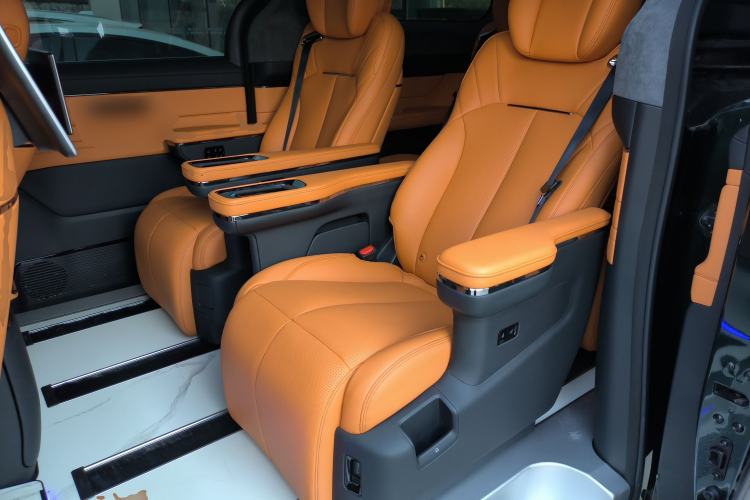 Used Geely Galaxy LEVC L380 2025 805 km Flagship Version All-Wheel Drive