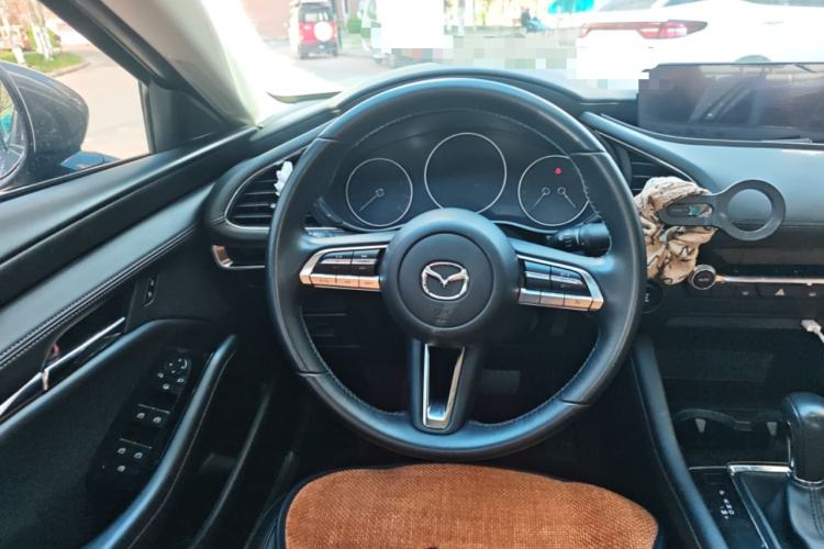 Used Mazda 3 Axela 2020 2.0L Automatic Zhiya Edition Steering Wheel