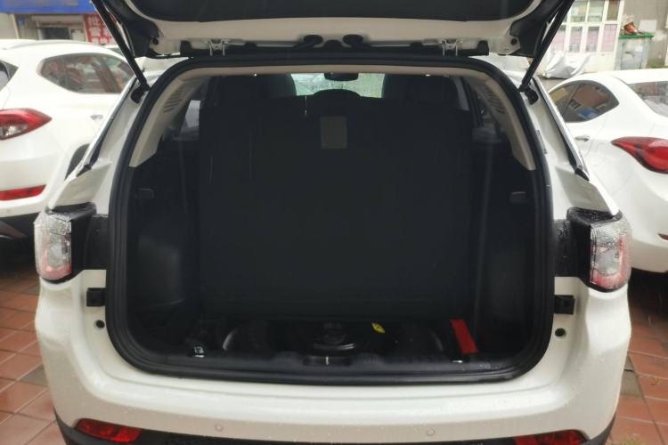 Used Jeep Compass 2017 200T Automatic Family Edition