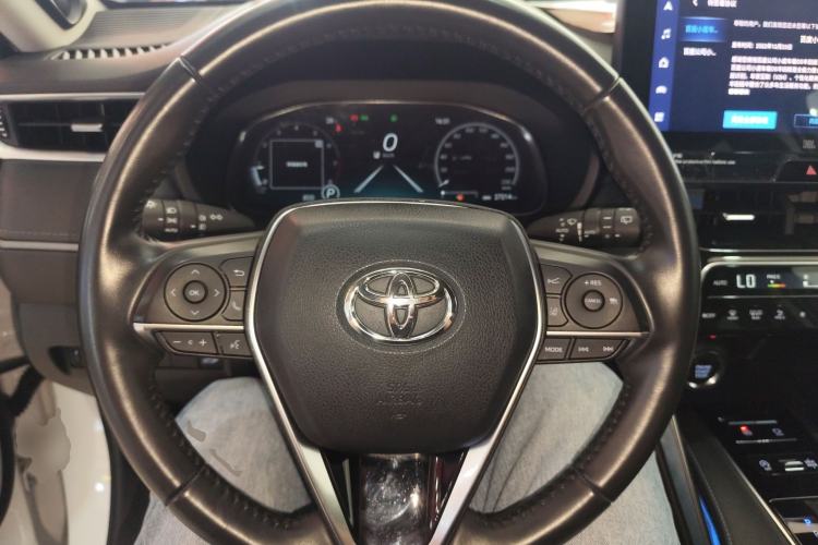 Used Toyota Venza 2023 2.0L CVT Two-Wheel Drive Prestige Version