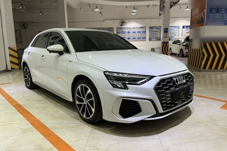 Used Audi A3 2021 Sportback 35 TFSI Advanced Sport Edition Exterior 2