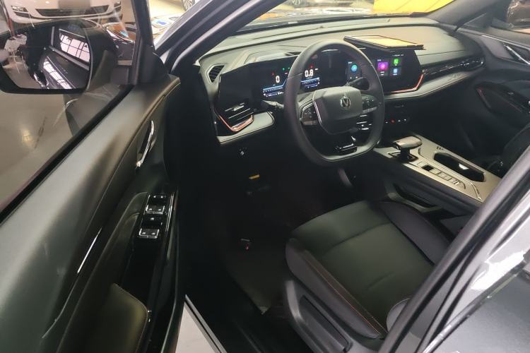 Used CHANGAN X5 PLUS 2025 1.5T DCT High-Energy Version Driver Seat