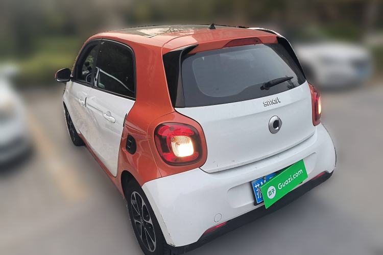Used smart forfour 2016 1.0L 52 kW Passion Edition