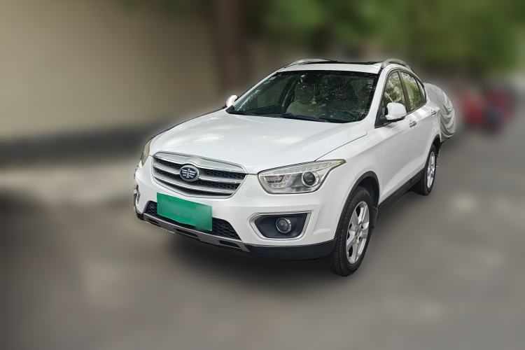 Used Bestune X80 2013 2.0L automatic comfort version