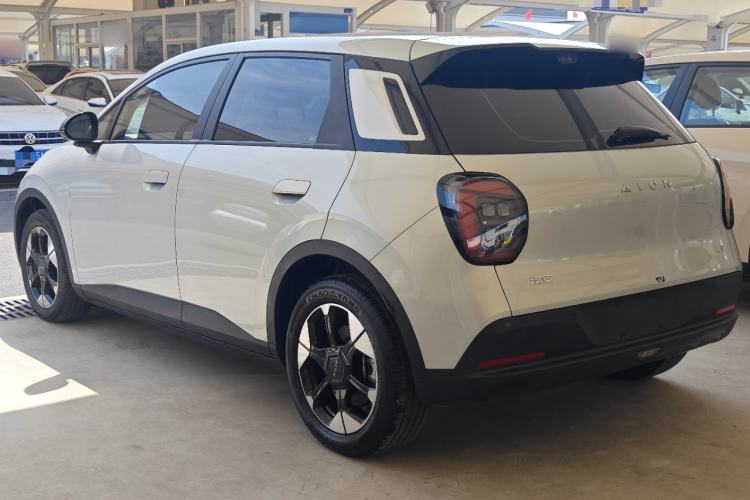 Used AION UT 2025 420 Prestige Edition Exterior 2