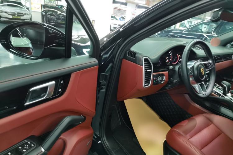 Used Porsche Cayenne E-Hybrid 2021 Cayenne E-Hybrid 2.0T