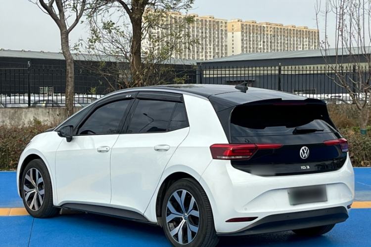Used Volkswagen ID.3 2024 Pure & Smart Edition Exterior 7