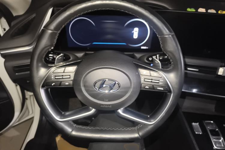 Used Hyundai Sonata 2020 270TGDi DCT GLS Elite Edition Steering Wheel