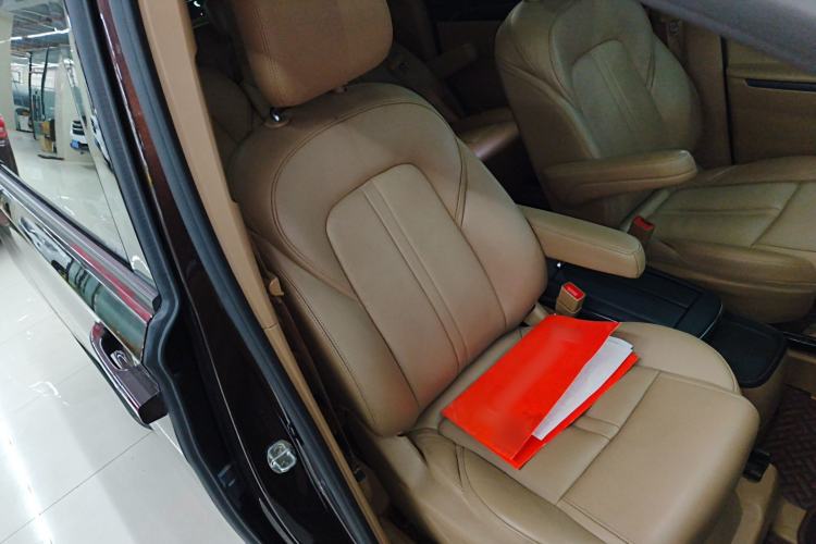 Used Buick GL8 2021 ES Land Cruiser 653T Luxury Edition