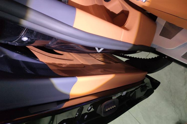 Used Mercedes-Benz Vito 2024 2.0T Elite Version 7 Seats