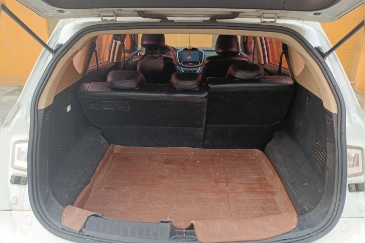 Used Baojun 560 2016 1.8L Manual Comfort Edition