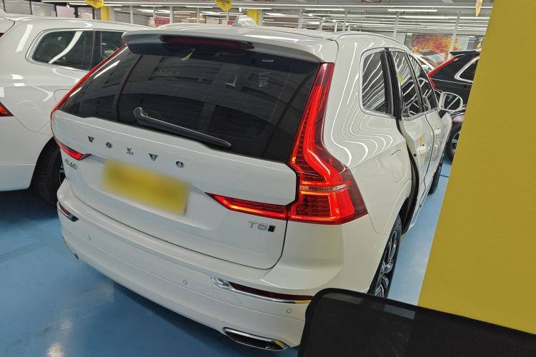 Used Volvo XC60 2021 T5 4x4 Smart Luxury Edition