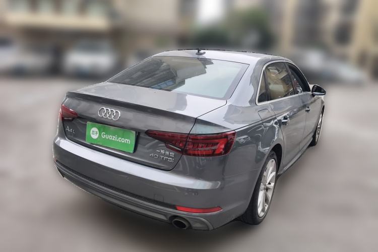 Used Audi A4L 2018 30th Anniversary Edition 40 TFSI Fashion Model Rear Right 45 Deg