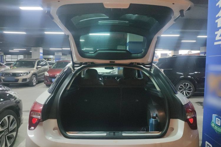 Used DS 5 2013 1.6T Prestige Edition THP200
