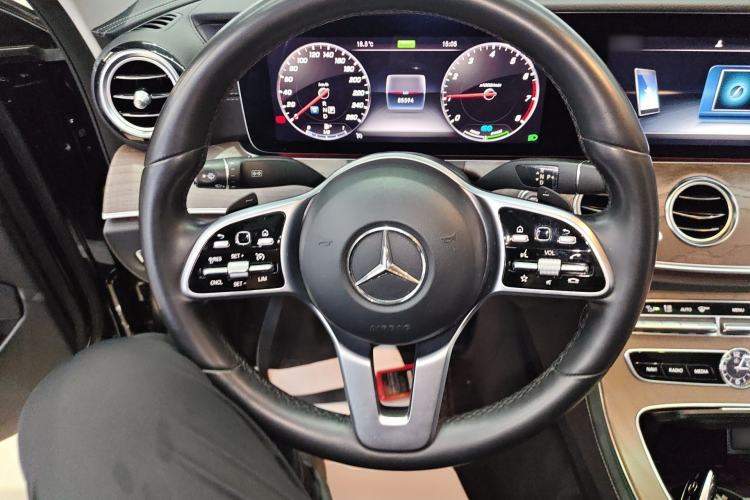 Used Mercedes-Benz E-Class 2020 Facelift E 260 L