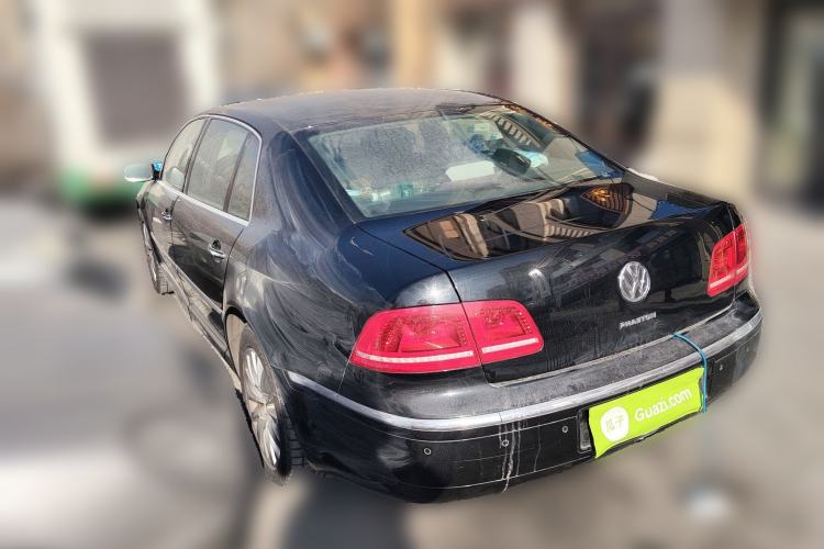 Used Volkswagen Phaeton 2012 3.6L Deluxe Custom Edition