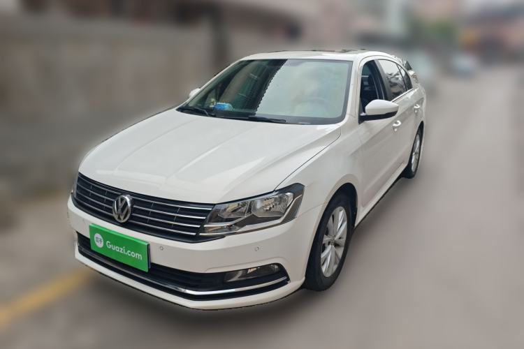 Used Volkswagen Lavida 2015 1.6L Automatic Comfort Edition