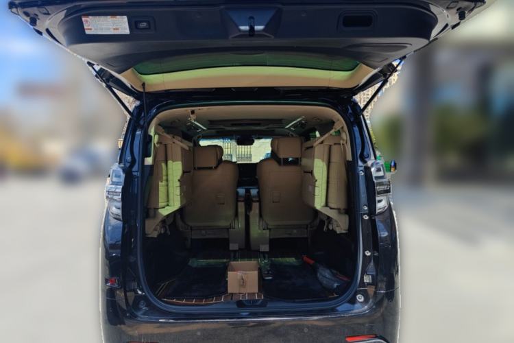 Used Toyota Vellfire 2020 Dual-Engine 2.5L HV Prestige Edition Trunk