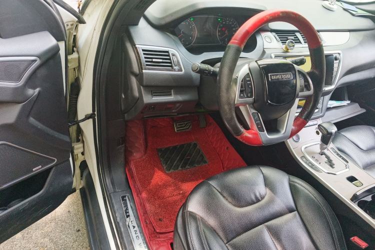 Used Land X7 2015 2.0T Panoramic Prestige Edition
