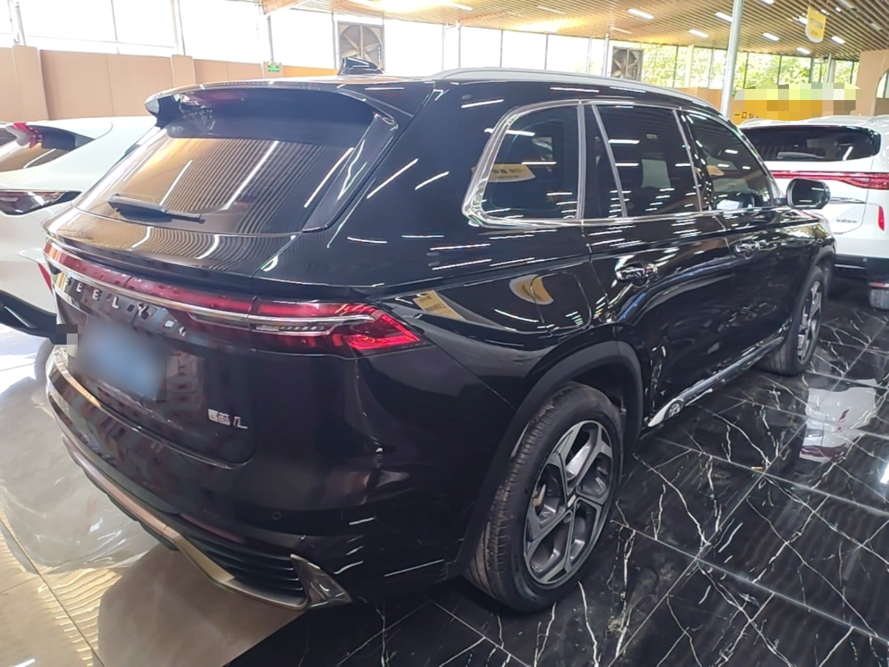 Geely Auto Monjaro L 2021 2.0TD DCT EVO Two-Wheel Drive Prestige Version — снимка 6