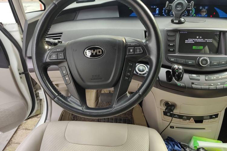 Used BYD e6 2016 400 Elite Edition
