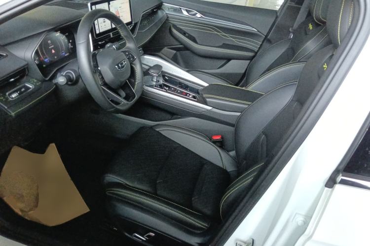 Used Geely Auto Preface 2023 1.5TD Fuyao Version
