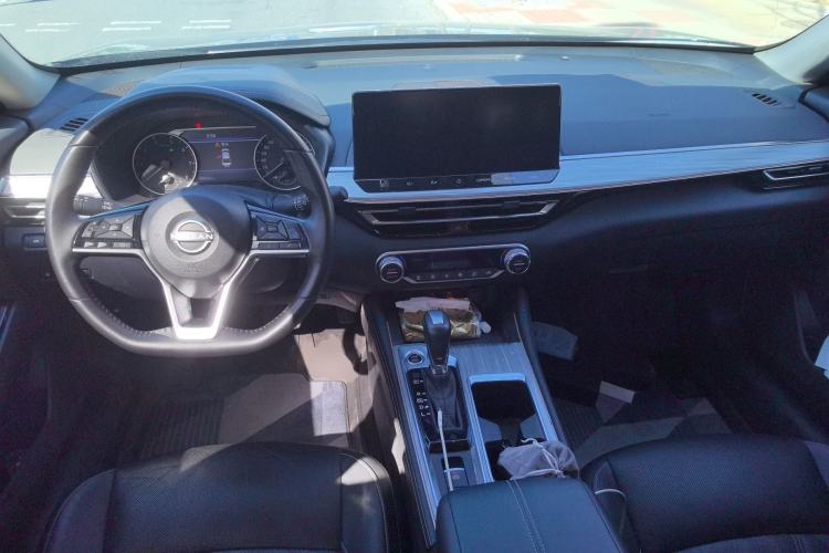 Used Nissan Teana 2022 2.0T XL Enjoyment Edition Center Console