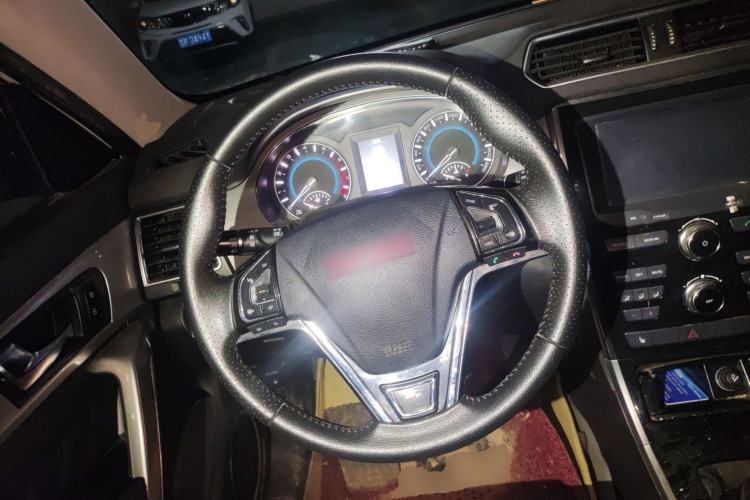 Used Haval H2 2014 1.5T Manual Two-Wheel Drive Elite Edition
