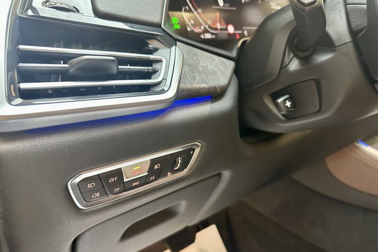 Used BMW X5 2019 xDrive40i Luxury Model with M Sport Package
