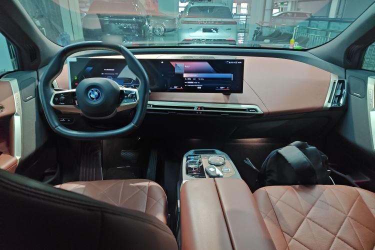 Used BMW iX 2022 xDrive50
