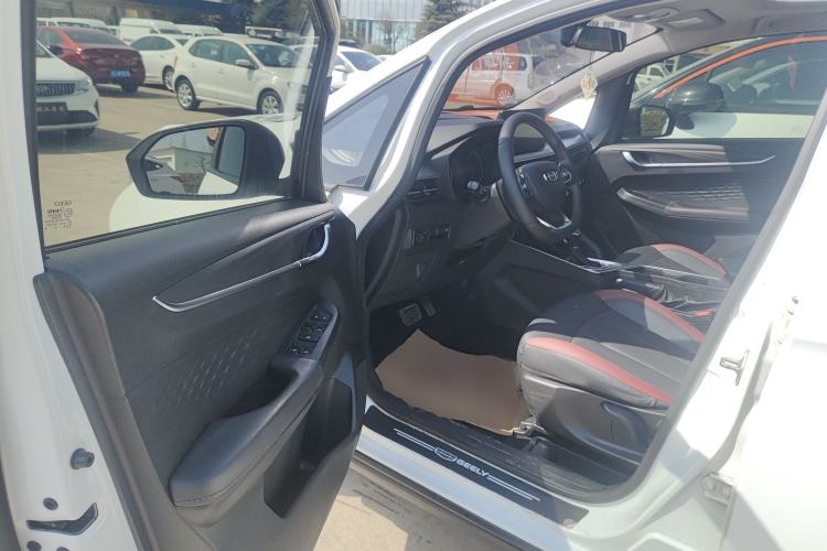 Used Geely Auto Vision X3 2021 PRO 1.5L CVT Deluxe Model
