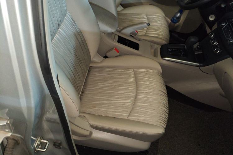 Used Nissan Sylphy 2016 1.6XE CVT Comfort Edition Right Front Seat