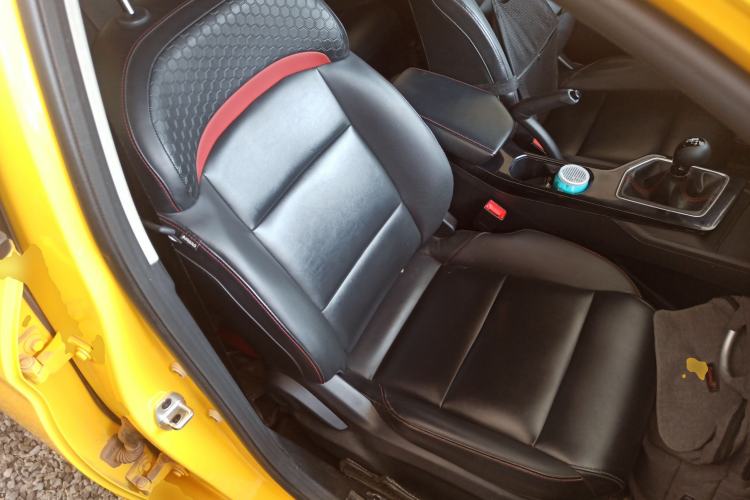 Used MG 5 2021 180 DVVT Manual Youth Luxury Edition
