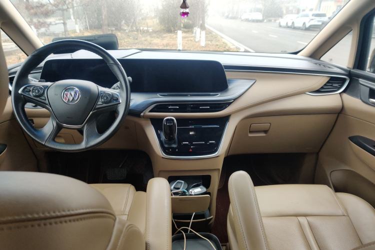 Used Buick GL8 2021 ES Landtrek 653T Smart Luxury Model
