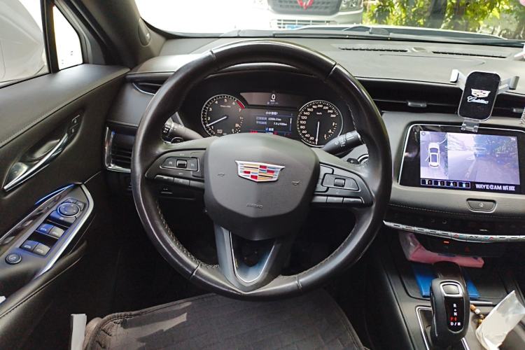 Used Cadillac XT4 2018 28T Two-Wheel Drive Tech Version
