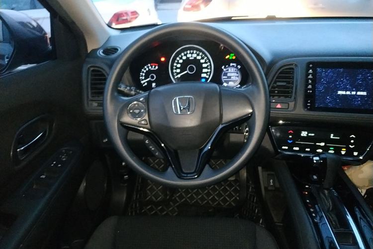 Used Honda Vezel 2019 220 TURBO CVT Elite Edition China VI
