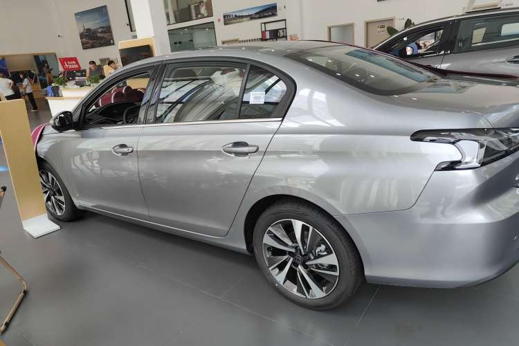 Used Peugeot 408 2024 360THP "Da Da" Model – Latou Edition
