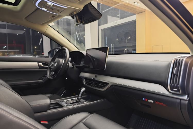 Used BYD Tang 2019 2.0T Automatic SmartConnect Luxury Edition 7 Seats China VI Standard
