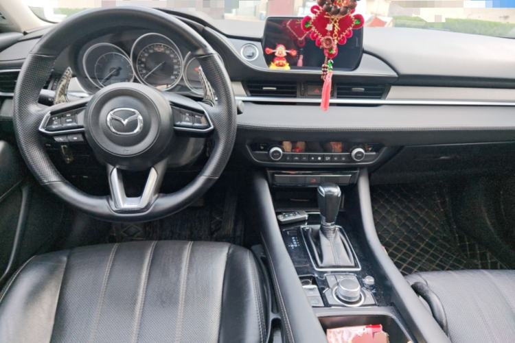 Used Mazda Atenza 2020 2.5L Skyline Sport Edition Center Console