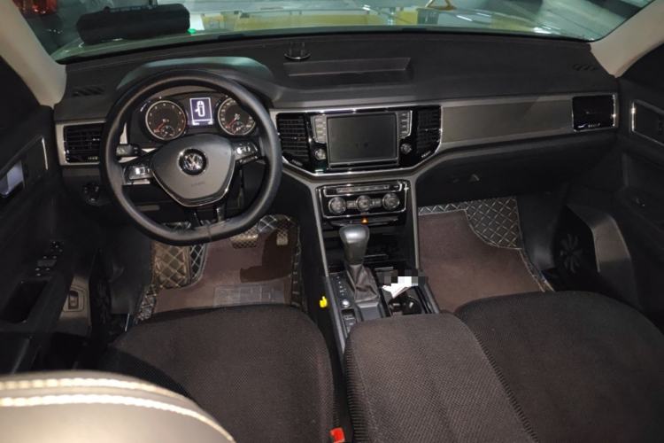 Used Volkswagen Teramont 2017 330TSI Two-Wheel-Drive Luxury Edition
