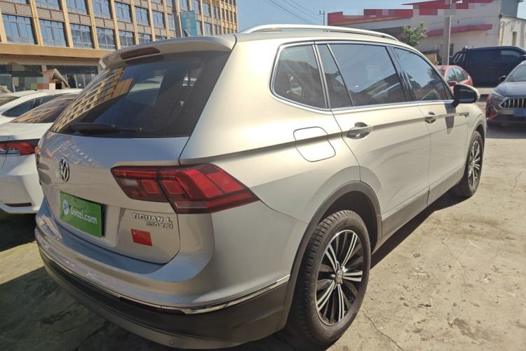 Used Volkswagen Tiguan L 2020 330TSI Automatic Two-Wheel Drive Panoramic Comfort Edition China VI Standard