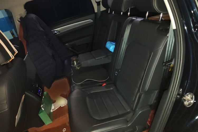 Used Volkswagen Teramont 2017 380TSI Four-Wheel Drive Luxury Edition Left Rear Seat