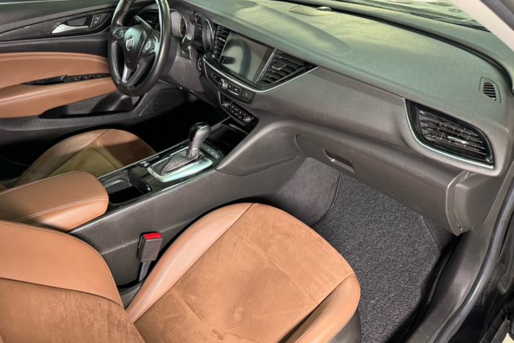 Used Buick Regal 2019 20T Luxury Model China VI Standard
