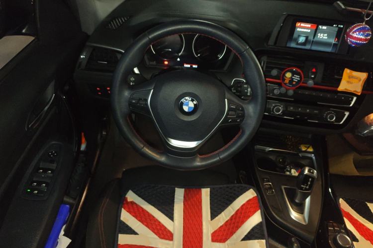 Used BMW 1 Series 2018 118i Sport Design Package Steering Wheel