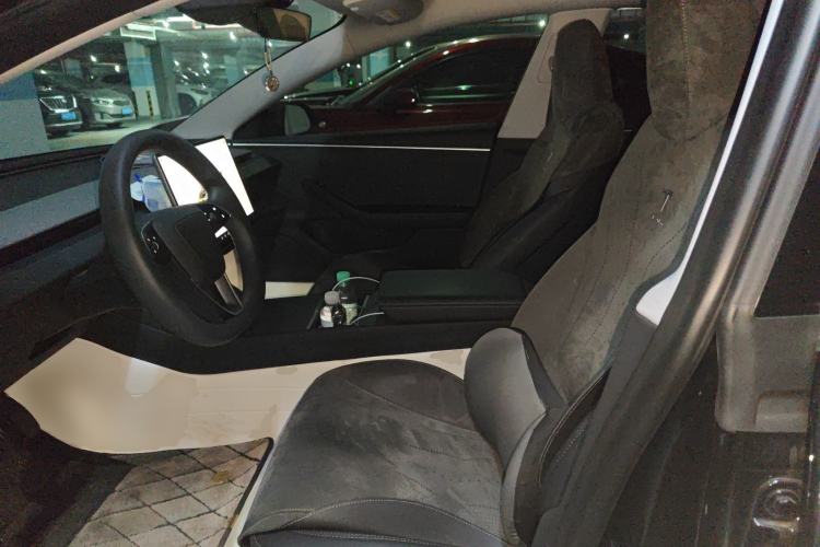 Used Tesla Model 3 2023 Long-Range All-Wheel-Drive Version