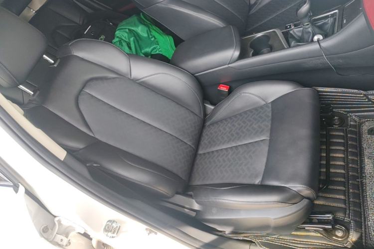 Used CHANGAN CS55PLUS 2020 1.5T Manual Colorful Model