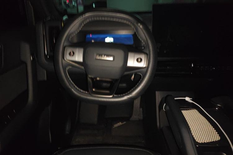 Used iCAR 03T 2024 520km Two-Wheel Drive Long-Range Version
